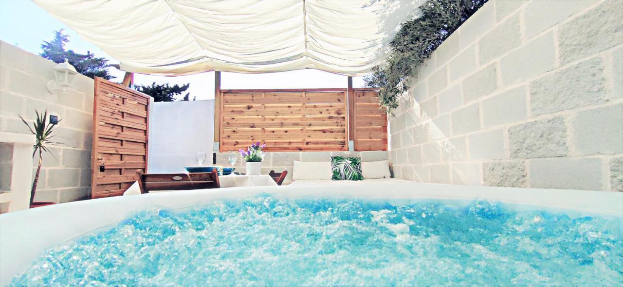 Appartamento La Calita Escondida - Jacuzzi&Terrace Private Chiclana de la Frontera Esterno foto