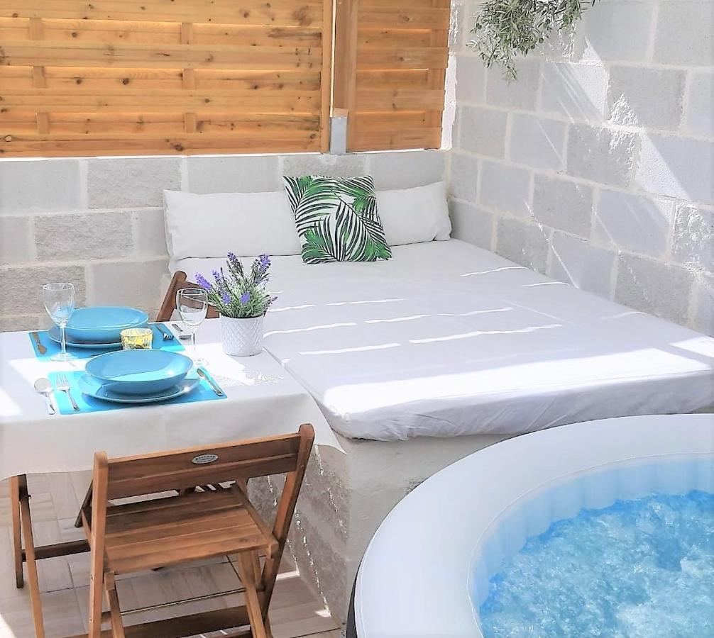 Appartamento La Calita Escondida - Jacuzzi&Terrace Private Chiclana de la Frontera Esterno foto